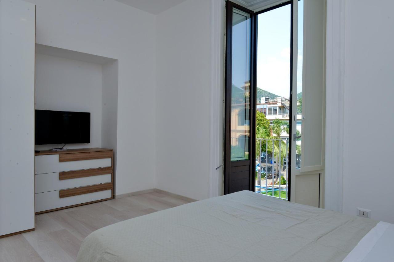 L'Aurora Azzurra -Luxury Suites Sorrento Coast 皮雅诺迪索伦托 外观 照片